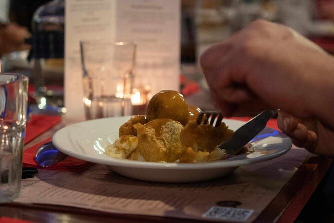2.5 Hour Experience Scottish Dinner and Folk Music - The upstairs room is practical, not a time capsule