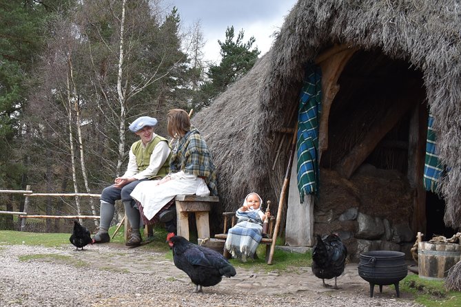 2-Day Outlander Experience Small Group Tour from Edinburgh - Blackness Castle and the Firth of Forth