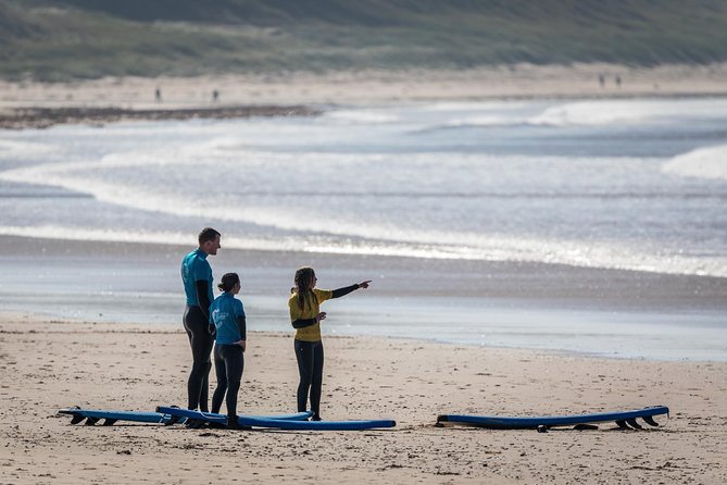 2 hour private surf lesson! (Up to 2 people) - A safety briefing before the first wave