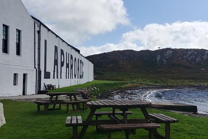 4-day Islay Platinum Whisky Tour - Whisky Included! With free pickup! - Day two: Lagavulin, Ardbeg, and Islay’s eastern shore