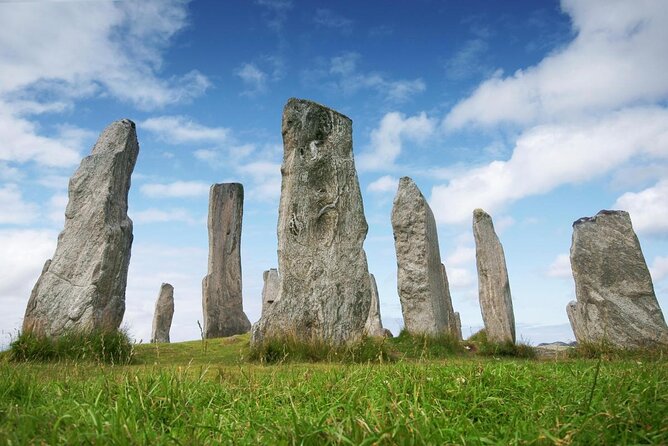 5-Day Outer Hebrides & the Scottish Highlands Small-Group Tour from Edinburgh - The minicoach, accommodation, and walking