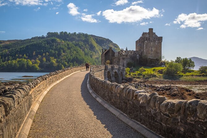 6 Day Outer Hebrides, Isle of Skye & optional 'Hogwarts Express' - Day 6: Mallaig and the optional Jacobite Steam Train