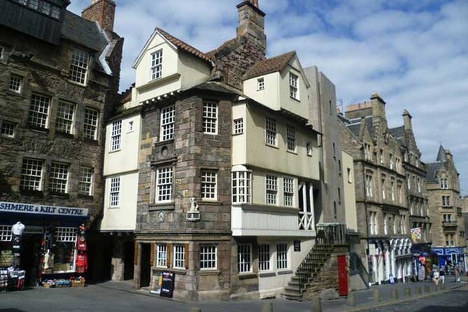 A History of Witchcraft in Edinburgh: A Self-Guided Audio Tour - St Giles’ Cathedral and the role of public belief
