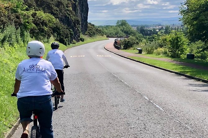 'A Wee Pedal's' Family Friendly Cycle Tour to Edinburgh's Coast - Bikes, helmets, e-bikes, and child seats