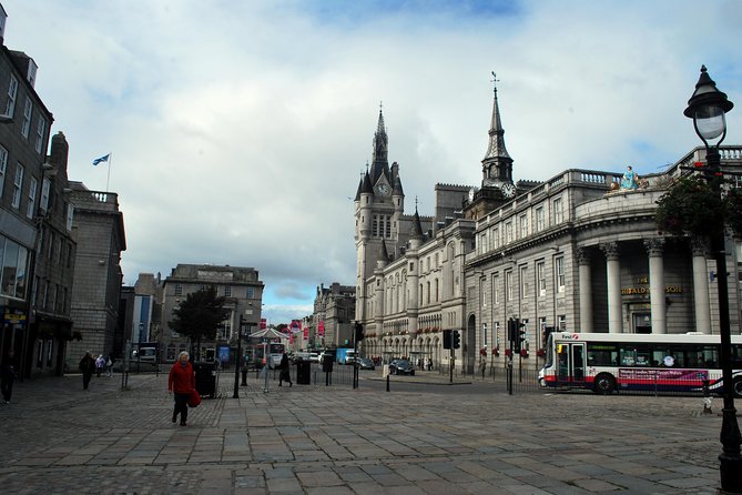 Aberdeen's Union Street: A Self-Guided Audio Tour - Walking Aberdeen’s grand east-west street