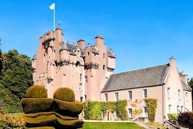 Aberdeen & Shire Castle & Distillery Private Group one Day Tour - Balmoral as an Alternative to Whisky