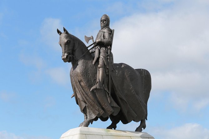 Bannockburn & Stirling Castle Private Tour from Greater Glasgow - What Stewart Gunn adds to the experience