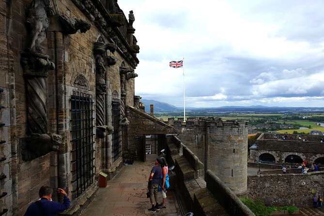 Blackness & Stirling Castle, Wallace Monument Private Tour - Working out the real cost