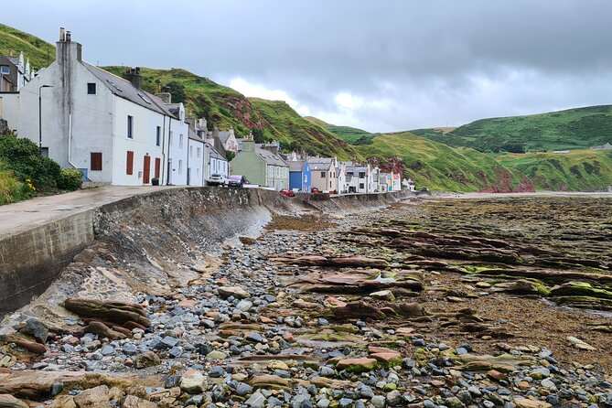Coastal Villages of Aberdeenshire - The guides and the small-group difference