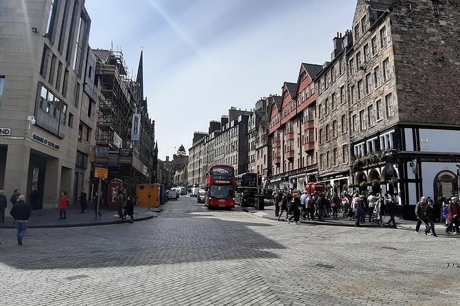 Curious Tales of the Royal Mile - Private Walking Tour - How the private format changes the experience