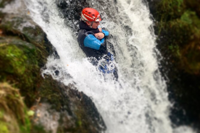Discover Canyoning in Dollar Glen - The waterfalls provide the big scenic moments