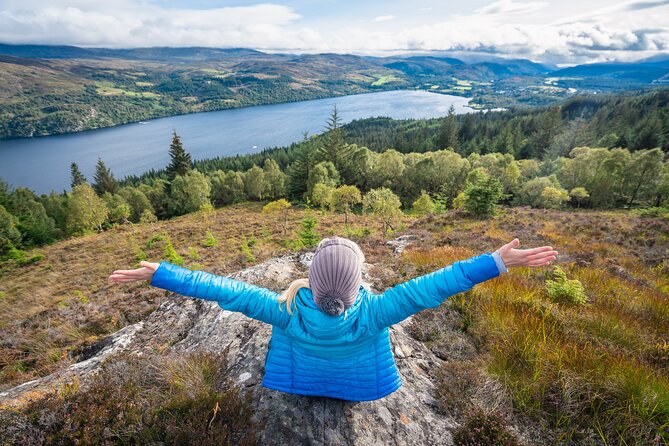 Edinburgh: 3-Day Wild Skye & Loch Ness Hunter Tour with Hostel - Day one: Dunkeld, Clava Cairns, Culloden, and Loch Ness
