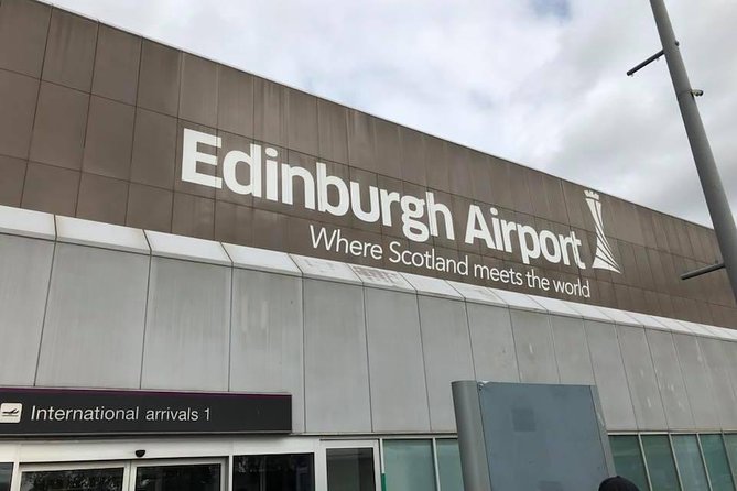 Edinburgh Airport to Edinburgh City plus return journey private transfer - A private start at Edinburgh Airport