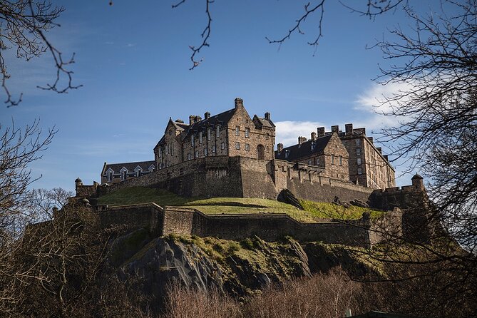 Edinburgh Castle & Royal Mile Walking Tour - Ticket Included - What the castle portion really includes