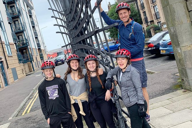 Edinburgh City Bike Tour - Choice of E-Bike or Manual - Portobello Beach: Edinburgh reaches the coast
