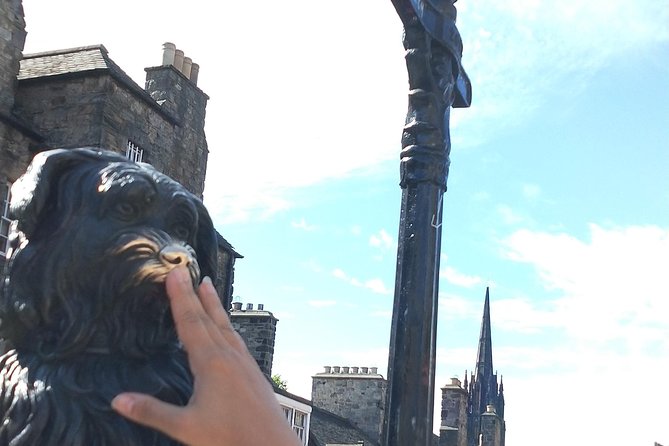 Edinburgh City Walking Tour, Discover Old Town, Royal Mile with a Local Expert! - Why Edinburgh’s Old Town works so well on foot