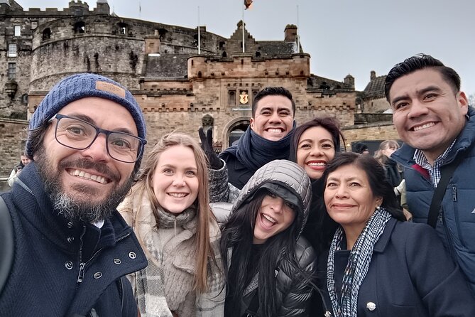 Edinburgh Full Day Walking Tour with Castle Included -Small Group - High Street, lunch, and the Royal Mile