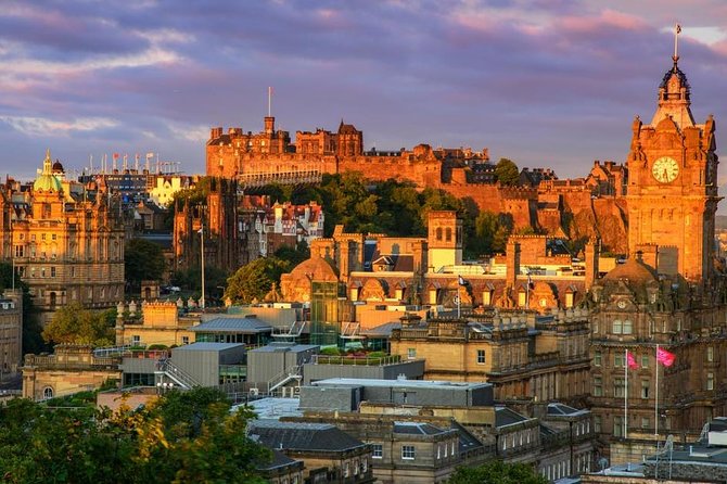 Edinburgh Highlights & Hidden Gems: Private Tour with a Local - Whisky, pubs, and Scottish food