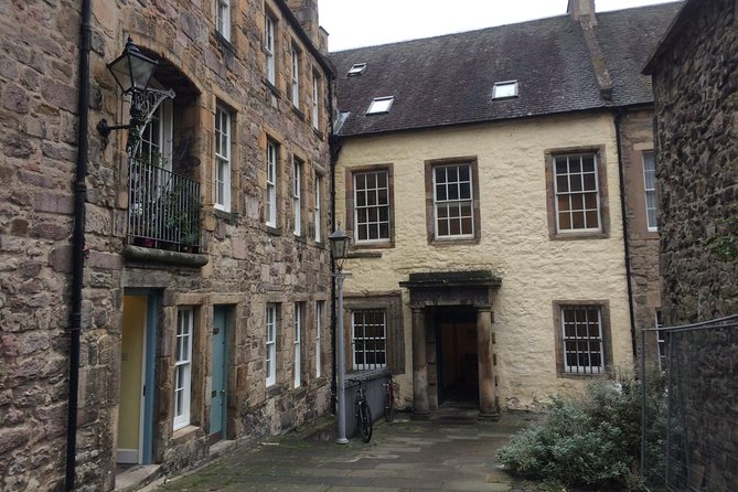 Edinburgh: History Lovers Old Town Walking Tour - Who will enjoy this walk most?