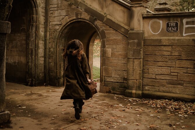 Edinburgh Photo Shoot - capture your memories ! - Finishing on Victoria Street