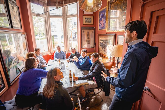 Edinburgh: Pubs & History Walking Tour with Beer Tasting - Cowgate, local pubs, and the first tastings