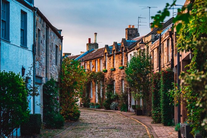 Edinburgh Tour Half Day - What the private format changes