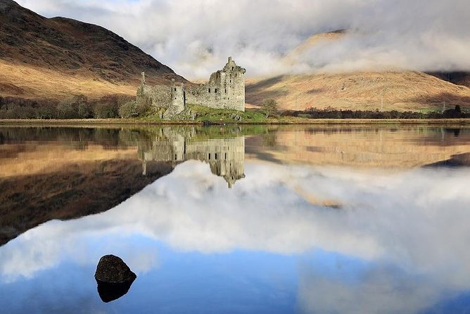 Edinburgh: West Highland Lochs, Mountains & Castles - Luss and the first look at Loch Lomond