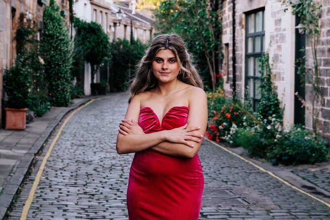 Enchanted Professional Private Photoshoot Tour in Edinburgh - The walking, weather, and timing realities