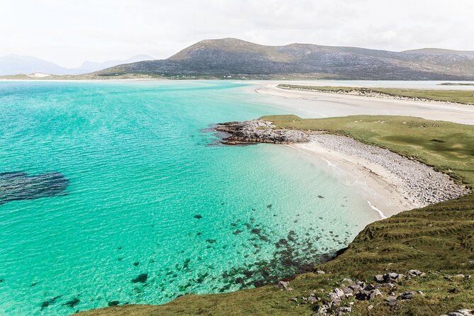 From Edinburgh: 6-Day Isle of Skye & Hebridean Hopper Tour w/Room - Day one: The Kelpies, Glencoe, and Loch Ness