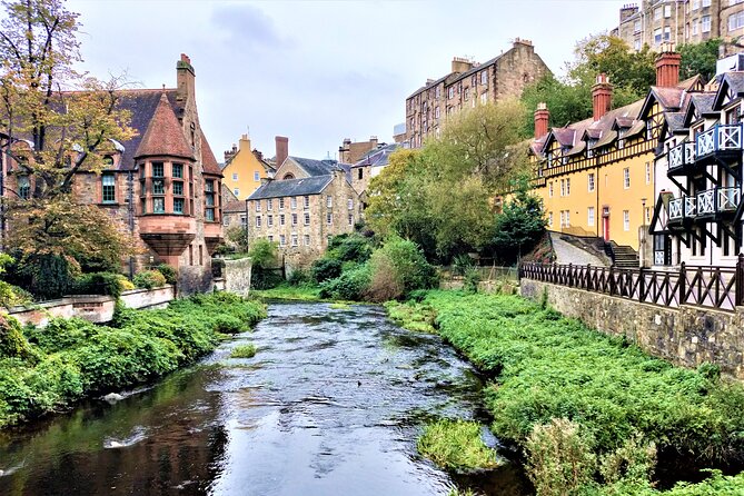 Full Day Tour of Edinburgh Including Lunch With A Local Expert - Riding local buses beyond the center