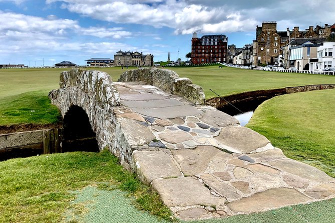 Full Day Tour to St Andrews, Dunfermline & the Fife Coast - Comfort in a private vehicle