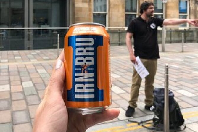 Gander Walking Tours in Glasgow - The Duke of Wellington and Glasgow’s favorite public joke