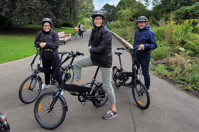Glasgow EBike and Whisky Distillery Tour! - Kelvingrove, the Botanic Gardens, and Kelvingrove Park