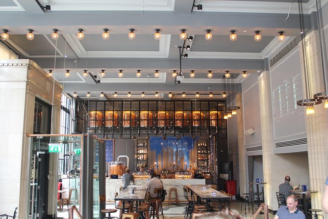 Glasgow: Pubs & History Walking Tour with Beer Tasting - Why the afternoon departure works well