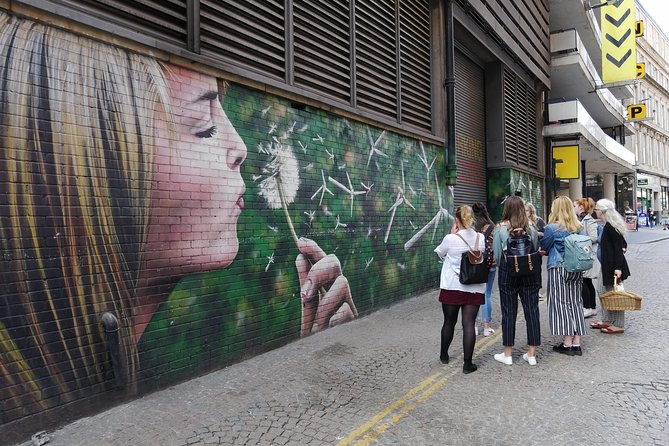 Glasgow Street Art Daily Walking Tour: 2pm - Starting at The Lighthouse on Mitchell Street