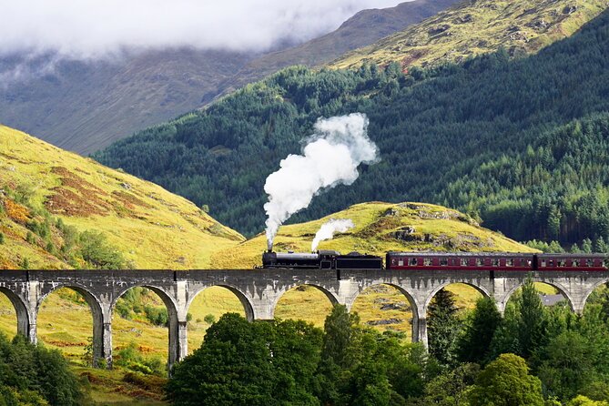 Glenfinnan Viaduct Glencoe Fort William Private Tour Glasgow - Glenfinnan Viaduct and the Jacobite steam train