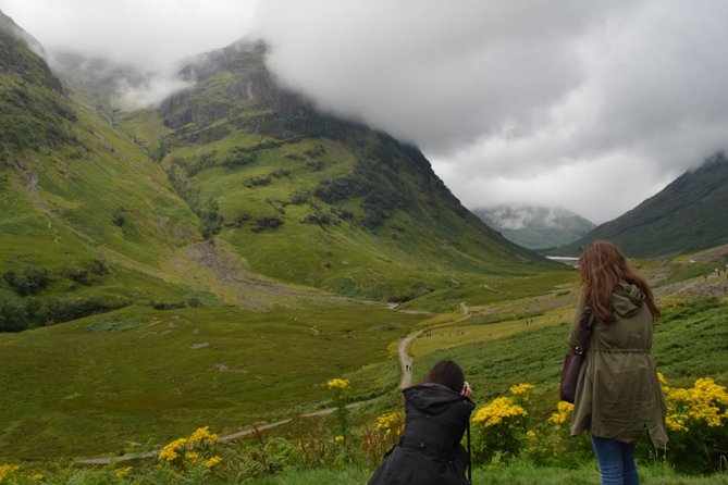 Greenock Private Tour Stirling Castle & Loch Lomond - What the $886.46 group price really buys