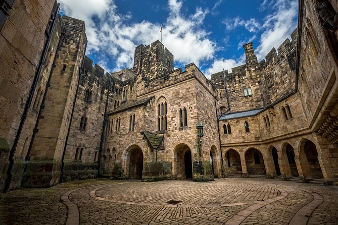 Harry Potter's Alnwick Castle and Scottish Borders Day Trip - Key points to know before booking