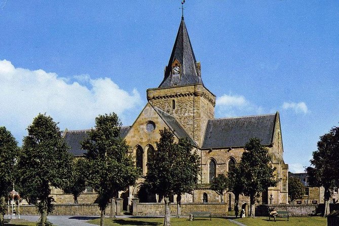 INVERGORDON PORT Tour Dunrobin, Dornoch & Distillery - Dornoch, Cathedral, Shops, and Local Time