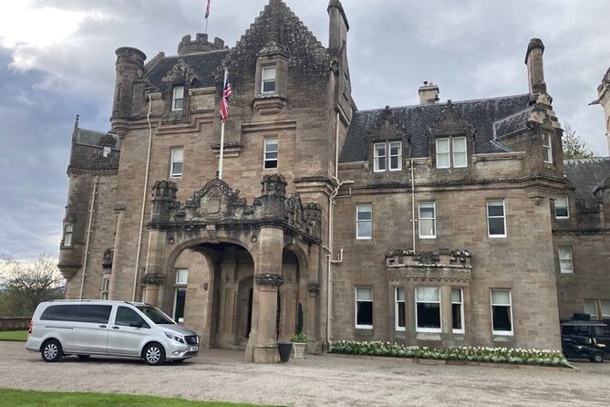 Inverness Airport and Hotels Private Transfers - Meeting your driver at Inverness Airport