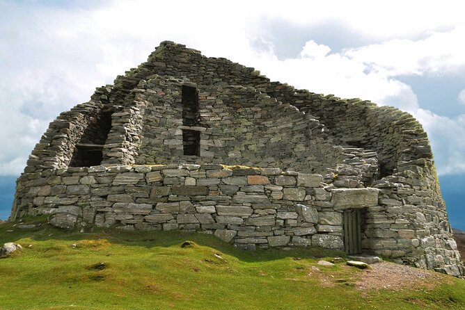 Isle of Lewis and Harris 5 Day Tour from Edinburgh - Day 3: Stornoway, sea cliffs, and ancient stonework