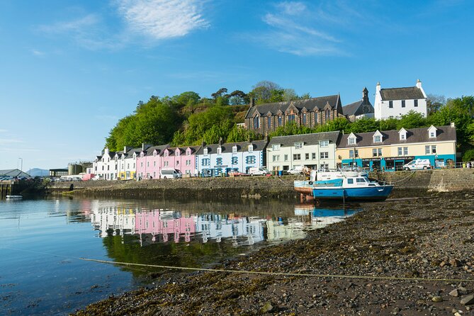 Isle of Skye Full Day Private Tour from Inverness - What the guides add to the day