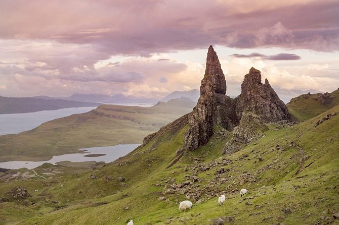 Isle of Skye Private Tour from Portree - Walking the Quiraing for Skye’s boldest views
