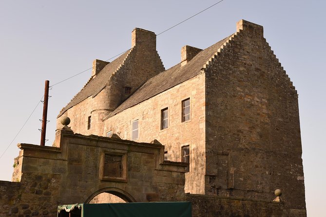 Jamie Fraser Outlander tour to Lallybroch tours Edinburgh - Who should book this Outlander tour?