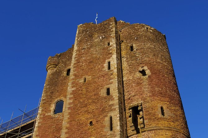 Jamie Fraser Outlander tour to Lallybroch tours Edinburgh - What the private car adds to the day