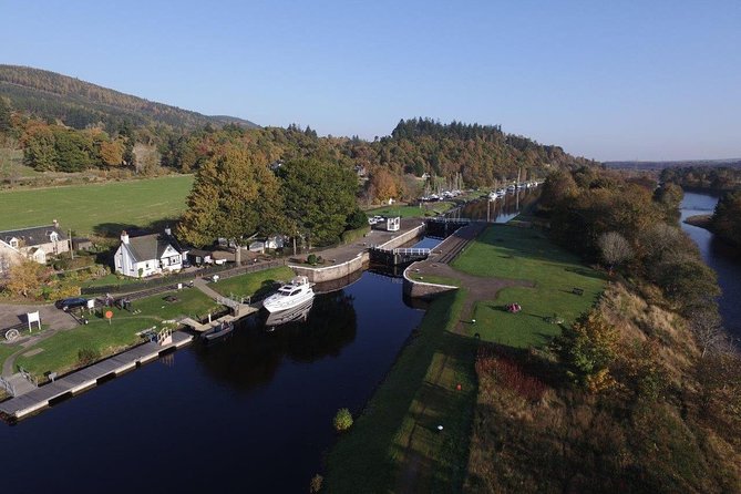 Legendary Loch Ness and Urquhart Castle Tour - Dochgarroch and the final canal locks