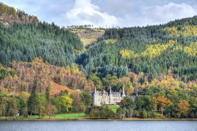 Loch Lomond, The Kelpies and Stirling Castle from Edinburgh - The Kelpies: a bold start beside the Helix