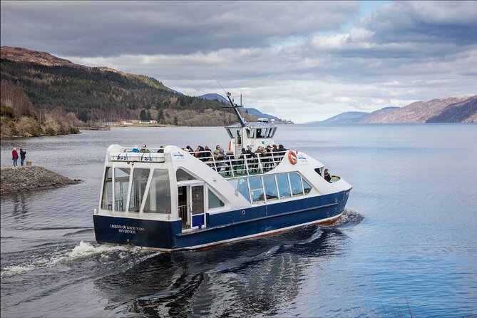 Loch Ness and the Highlands Experience Bus Tour from Edinburgh - Leaving Edinburgh for Stirling country