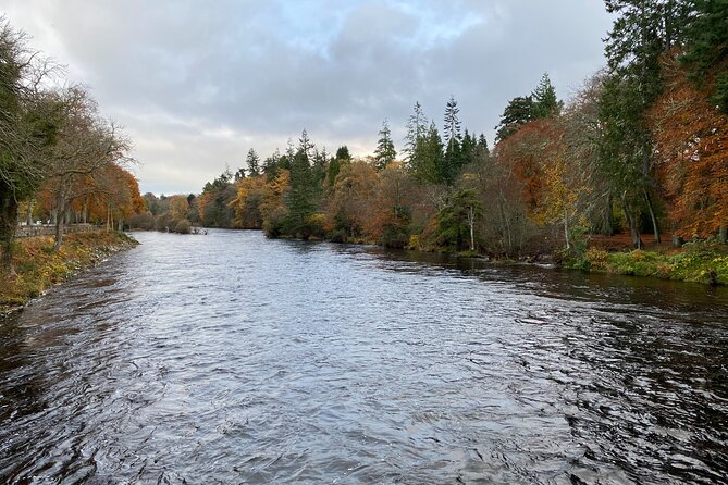 loch Ness, Clava Cairns, Culloden, COO,S, DRAMS & Outlander sites - Great Glen Distillery and a free gin tasting