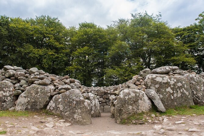 Loch Ness, Outlander and Highlands Private Chauffeur Tour from Inverness - Wardlaw Mausoleum and the Old Fox Fraser